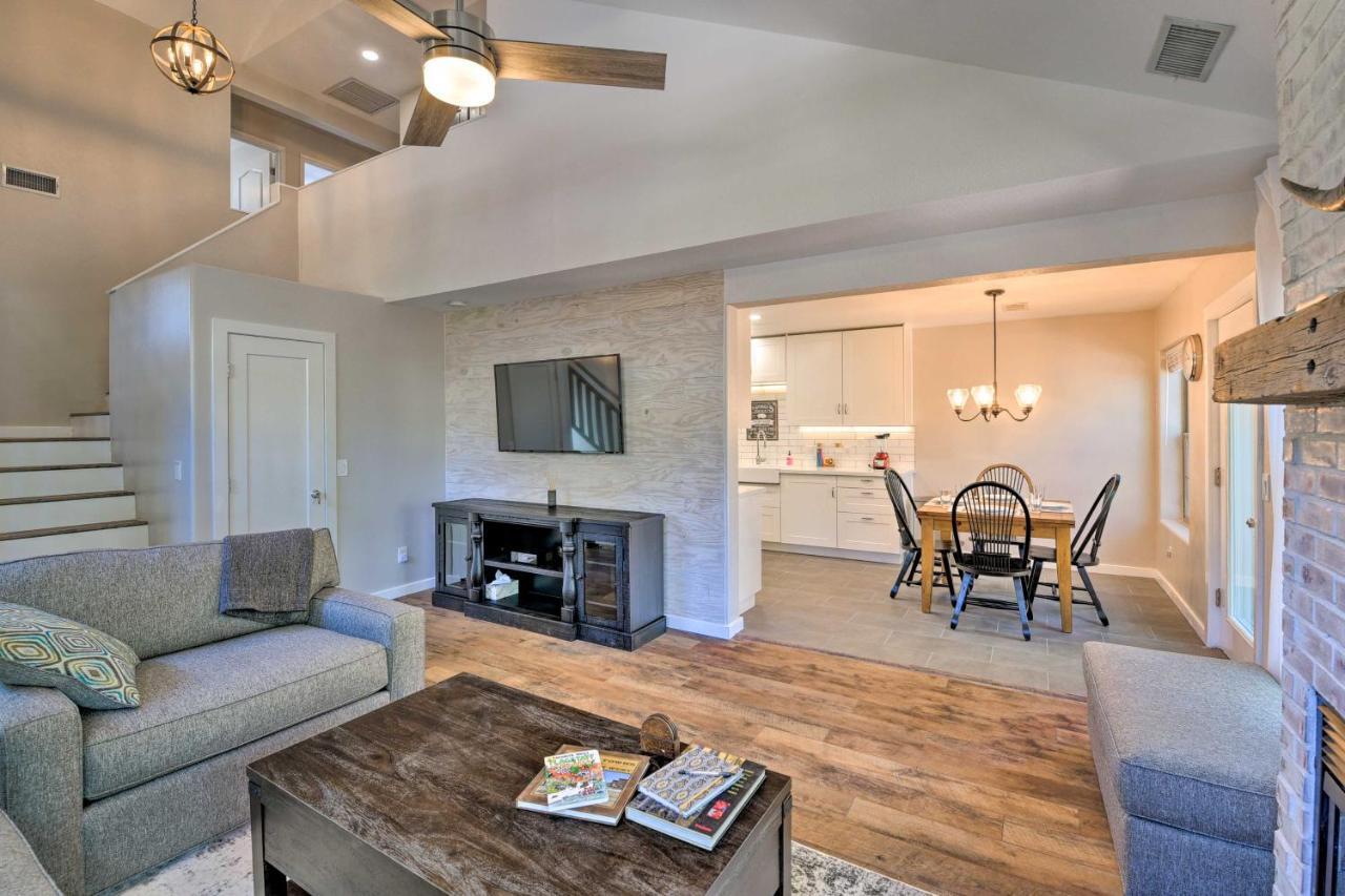 Modern Flagstaff Home With Bbq Walk Downtown! المظهر الخارجي الصورة
